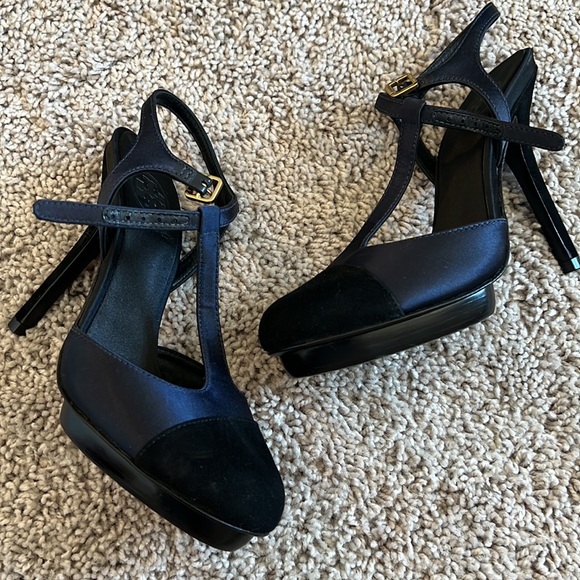 TORY BURCH navy blue/black suede and satin heels - Picture 3 of 6